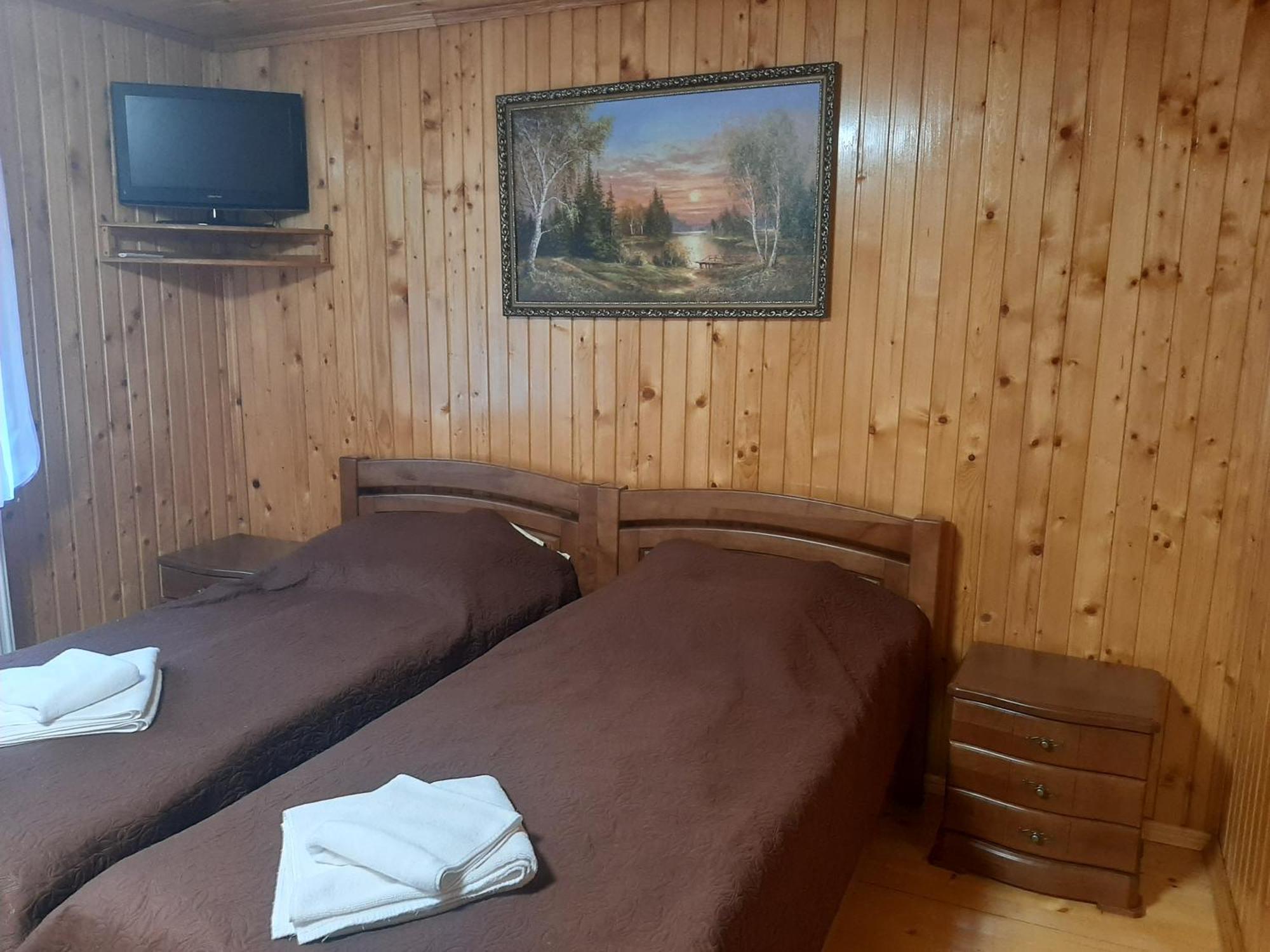 Арніка Otel Synevyrsʼka Polyana Dış mekan fotoğraf