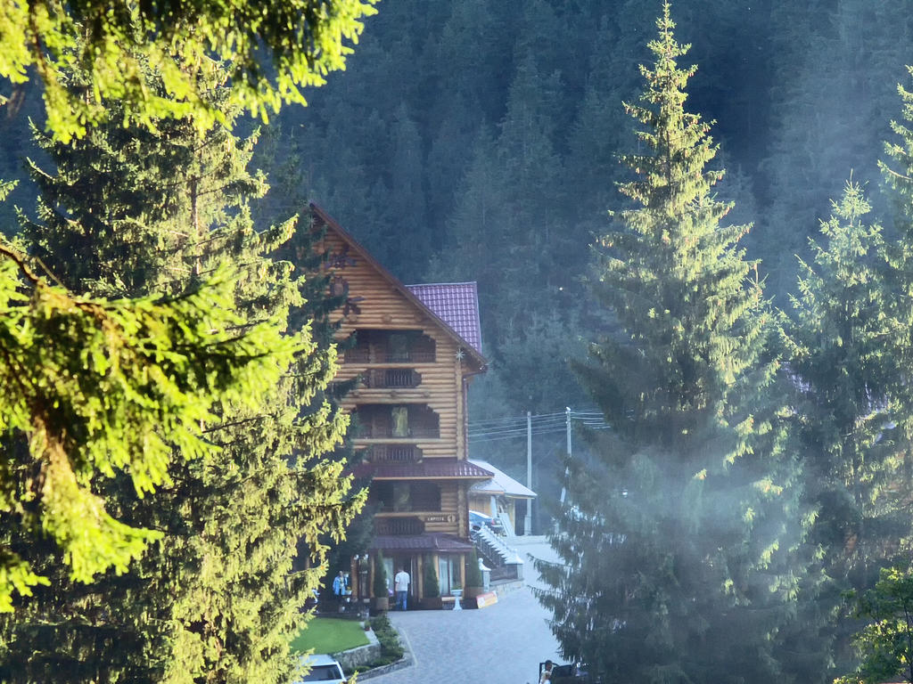 Арніка Otel Synevyrsʼka Polyana Dış mekan fotoğraf
