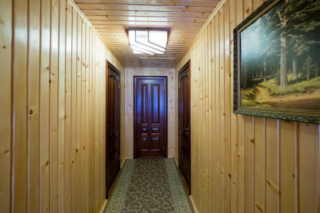 Арніка Otel Synevyrsʼka Polyana Dış mekan fotoğraf