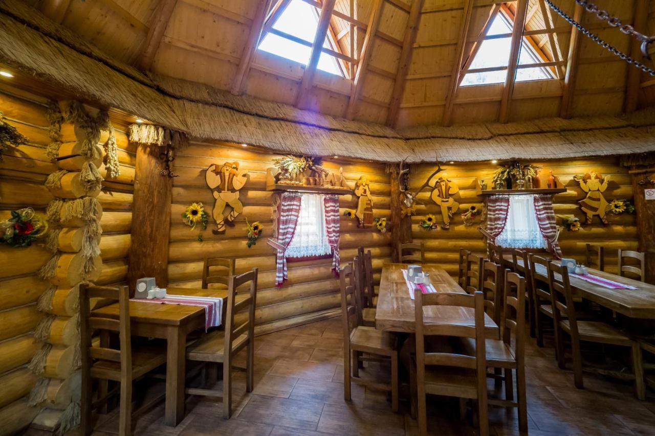 Арніка Otel Synevyrsʼka Polyana Dış mekan fotoğraf
